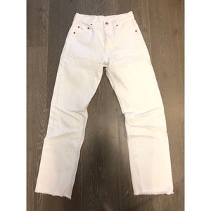 Vintage Levi’s 501 jeans white